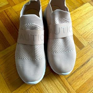 Used Nautica Women’s Casual Slip-On Fashion Sneakers-Walking Shoes